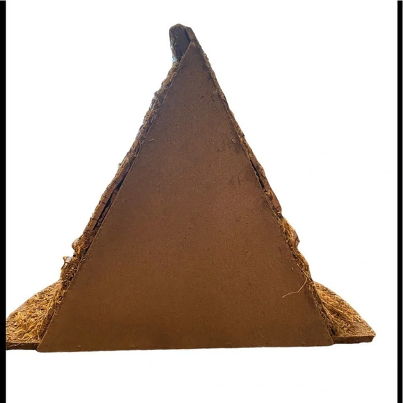 Fontanini Made in Italy Resin Stable Roman Crèche and Figurines - Picture 14 of 16